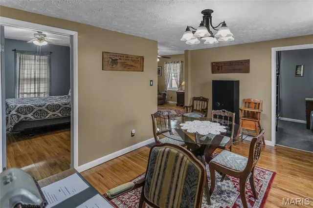 $199,900 | 320 North State Street, Roodhouse, IL 62082