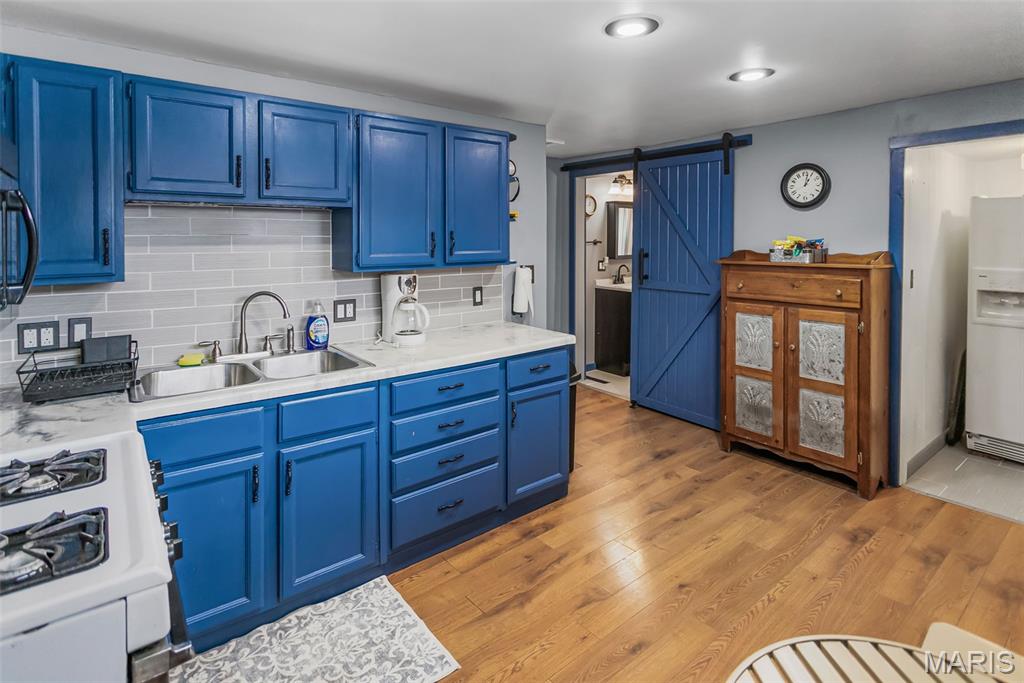 320 North State Street Roodhouse, IL 62082 - Photo 16 of 39