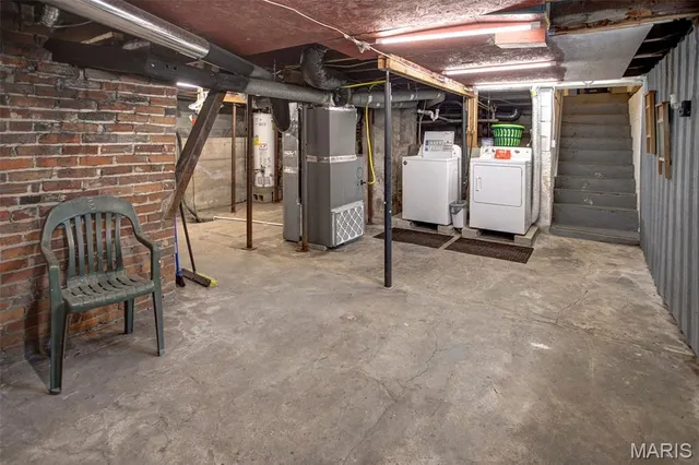 $199,900 | 320 North State Street, Roodhouse, IL 62082