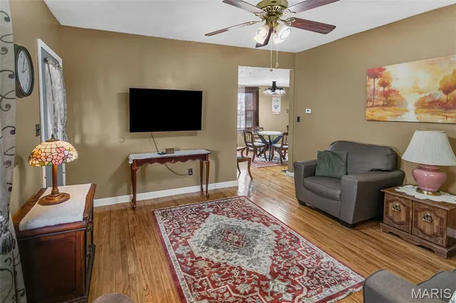 $199,900 | 320 North State Street, Roodhouse, IL 62082