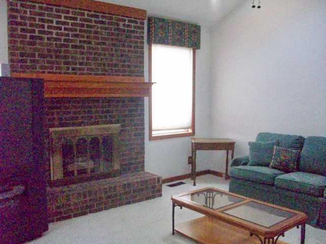 5519 RidgeHill Way Avon, IN 46123 - Photo 3 of 7 Gallery Image 3