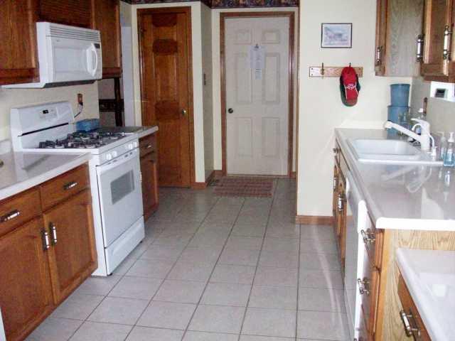 5519 RidgeHill Way Avon, IN 46123 - Photo 4 of 7 Gallery Image 4