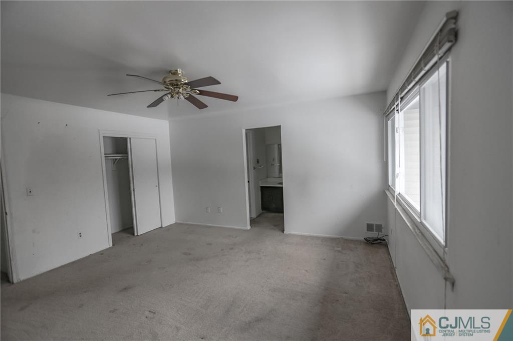 12 Georges Road New Brunswick, NJ 08901 - Photo 12 of 17 Gallery Image 12