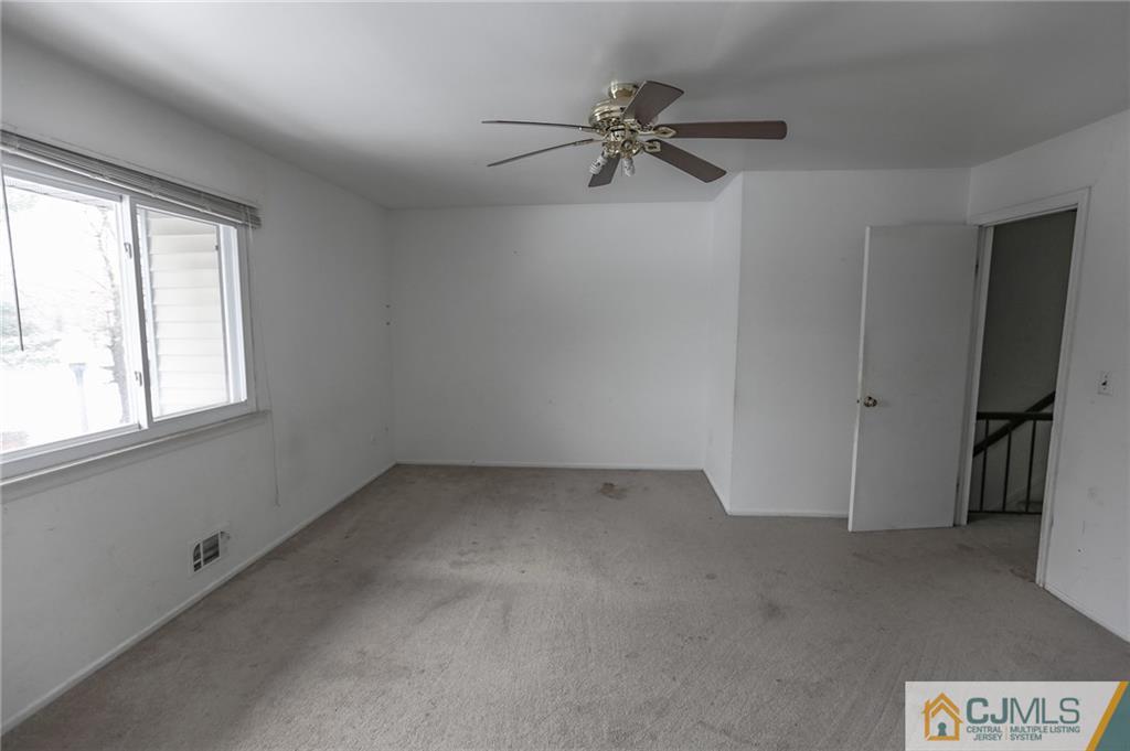 12 Georges Road New Brunswick, NJ 08901 - Photo 13 of 17 Gallery Image 13