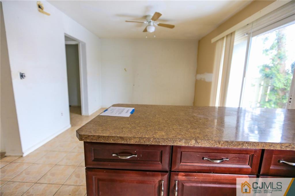 12 Georges Road New Brunswick, NJ 08901 - Photo 7 of 17 Gallery Image 7