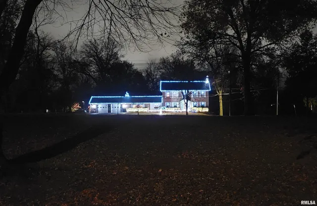 $339,900 | 321 West Boone Street, Salem, IL 62881