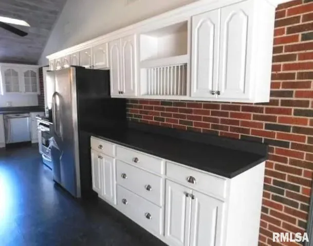 $339,900 | 321 West Boone Street, Salem, IL 62881