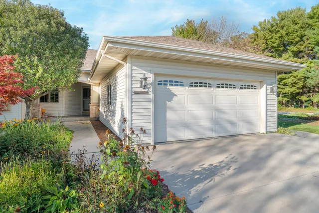 $349,900 | 1937 Kaat Lane, Wilson, WI 53081