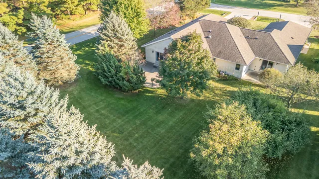 $349,900 | 1937 Kaat Lane, Wilson, WI 53081