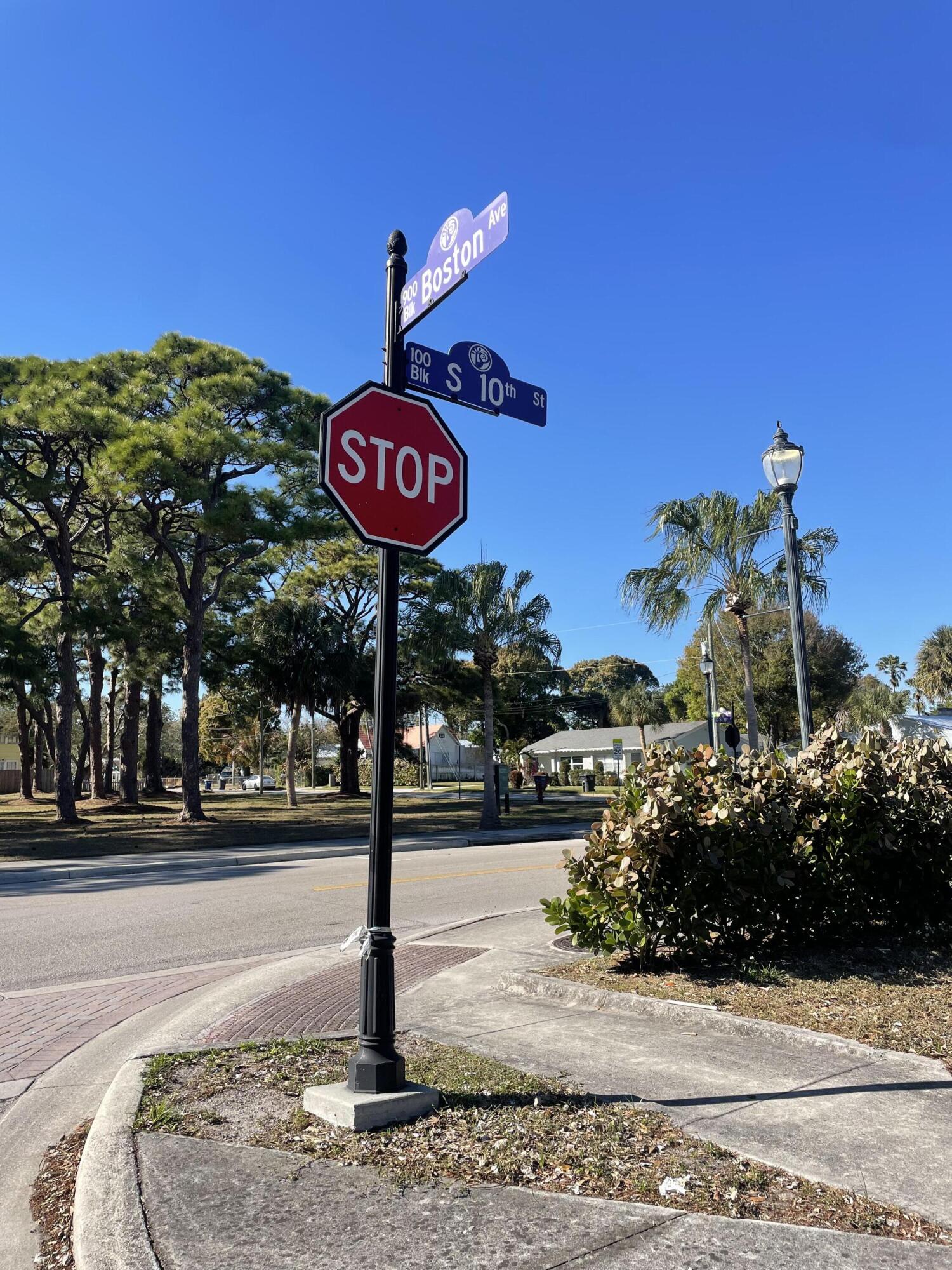 904 Boston Avenue, Unit 2 Fort Pierce, FL 34950 - Photo 34 of 36 IMG_6184