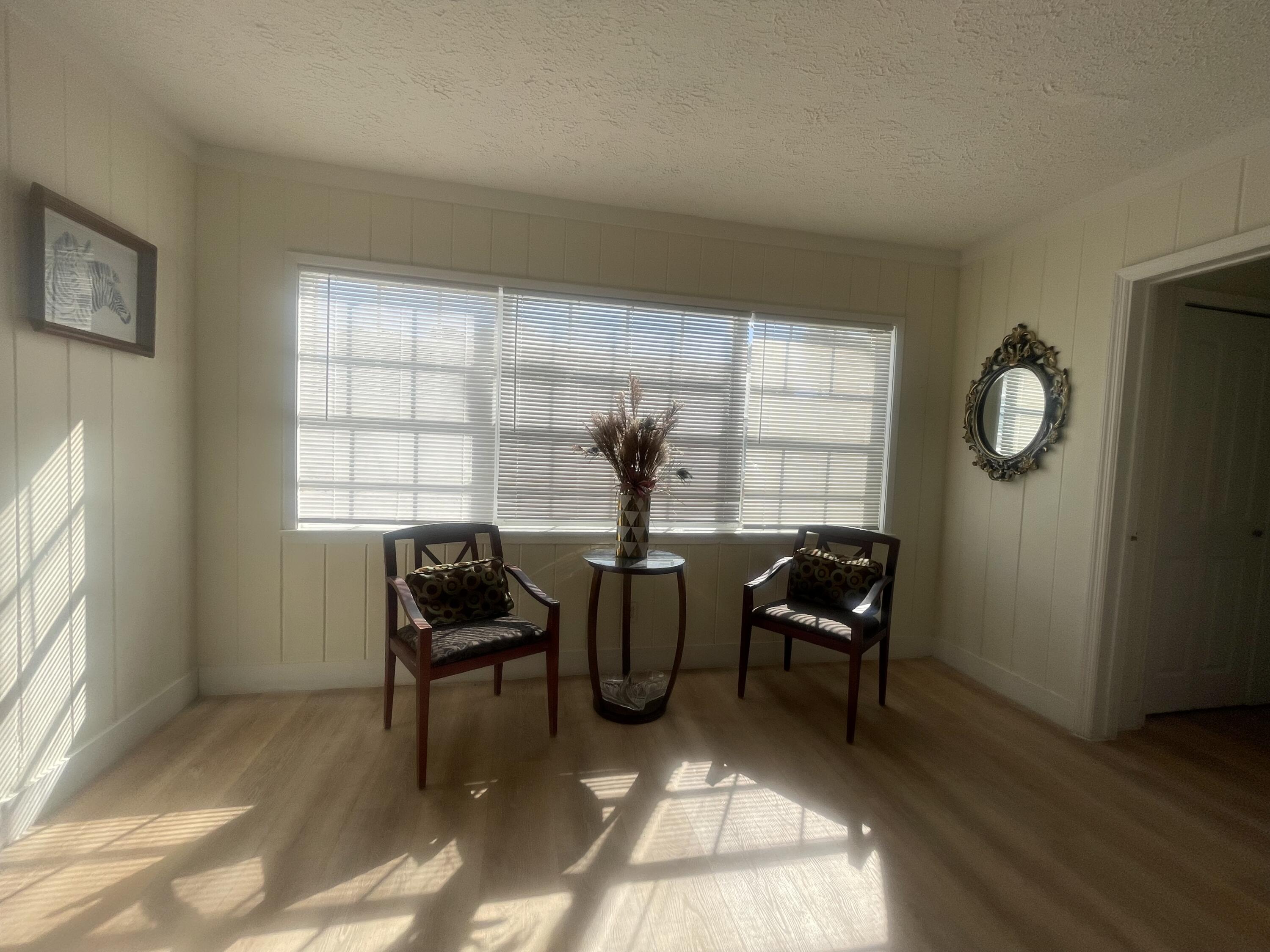 904 Boston Avenue, Unit 2 Fort Pierce, FL 34950 - Photo 7 of 36 IMG_6128 (1)