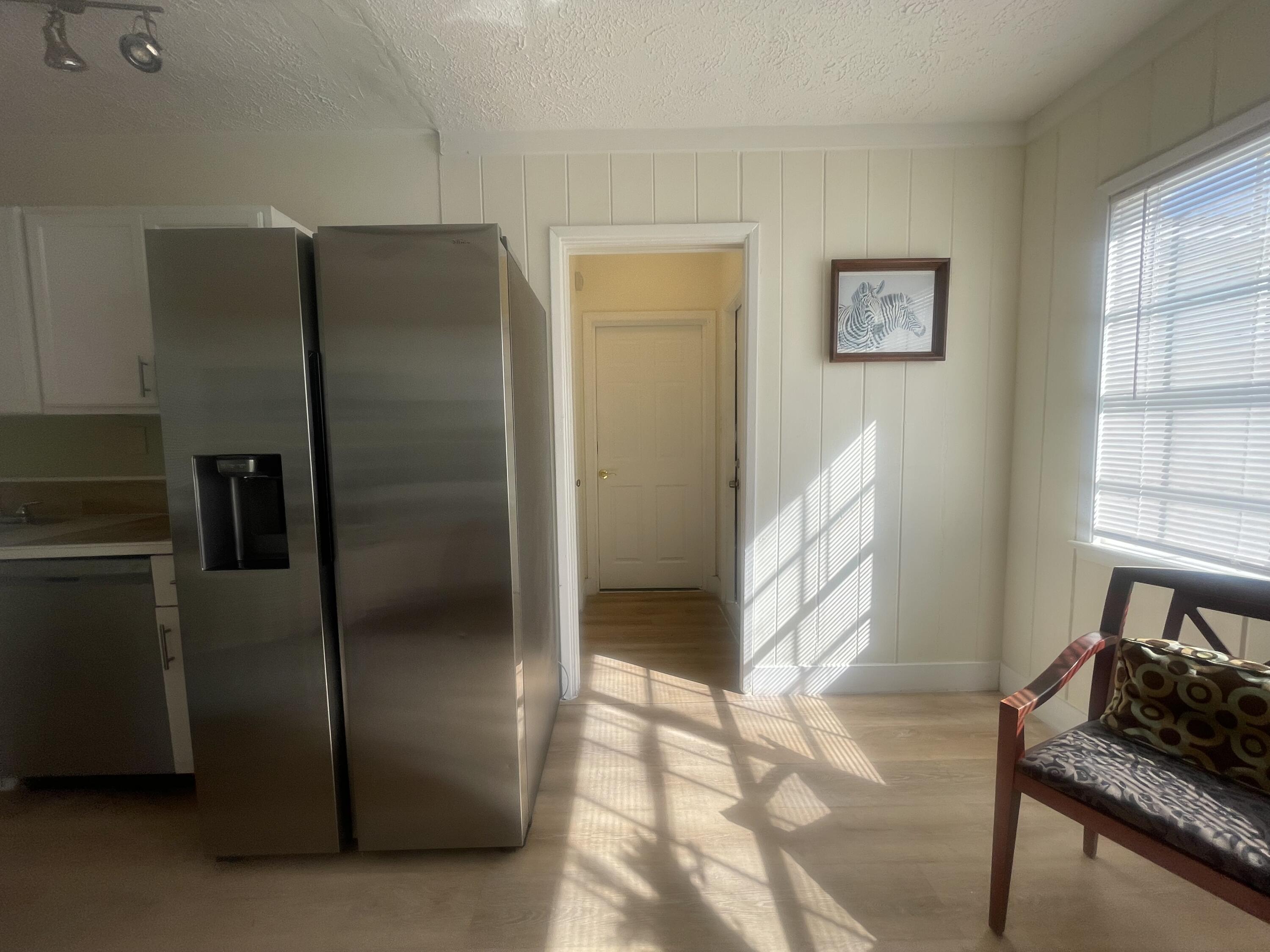 904 Boston Avenue, Unit 2 Fort Pierce, FL 34950 - Photo 8 of 36 IMG_6129