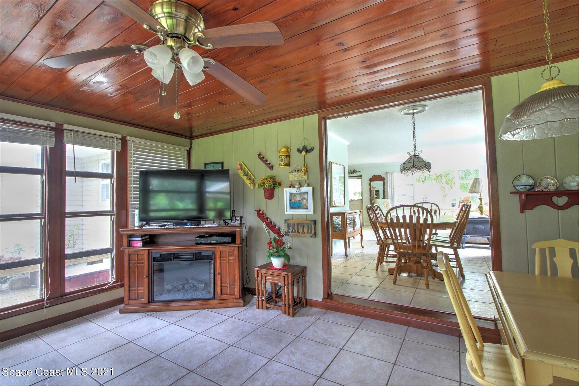 32 Littlejohn Lane Rockledge, FL 32955 - Photo 20 of 62 IMG_1738_39_40_Interior 3