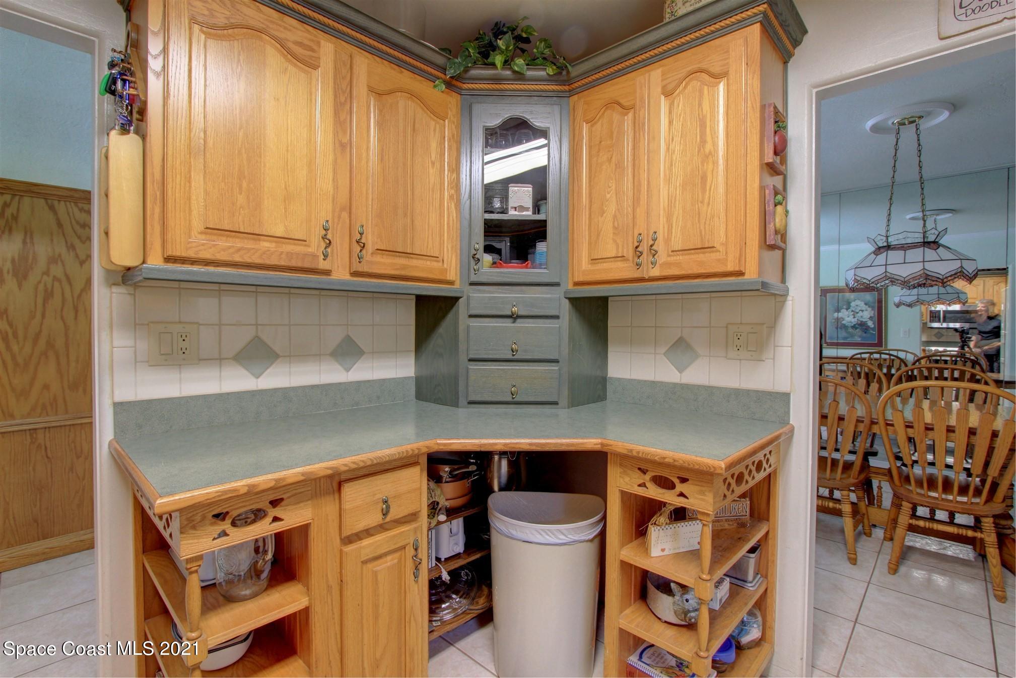 32 Littlejohn Lane Rockledge, FL 32955 - Photo 25 of 62 IMG_1648_49_50_Interior 2