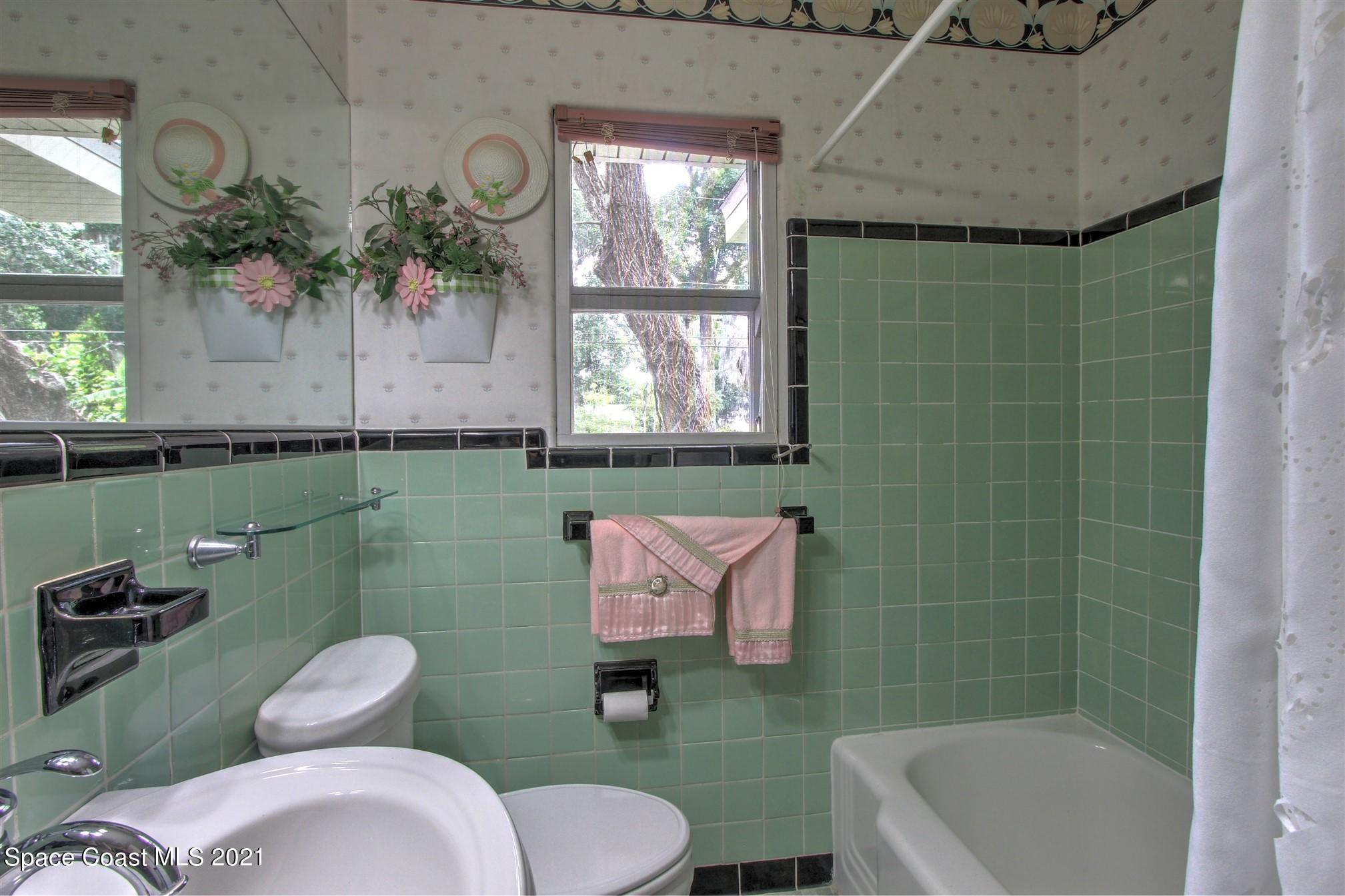 32 Littlejohn Lane Rockledge, FL 32955 - Photo 27 of 62 IMG_1654_5_6_Interior 3