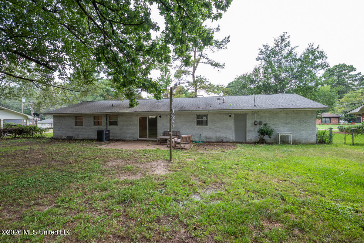 702 Cypress Road Starkville, MS 39759 - Photo 16 of 17 DSC_0074 (2)