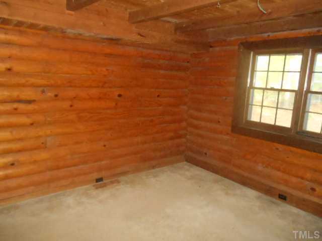 129 Stagecrest Drive Raleigh, NC 27603 - Photo 5 of 7 a view of a small space