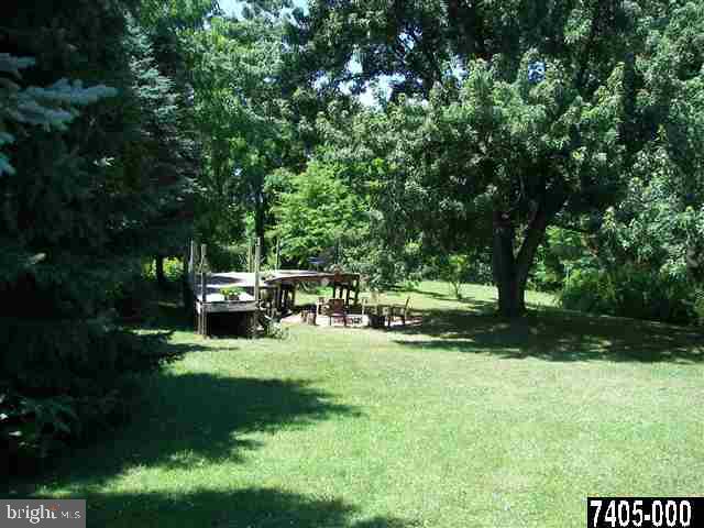 6134 Pine Road Thomasville, PA 17364 - Photo 12 of 13 Gallery Image 12