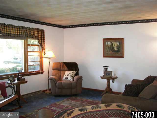 6134 Pine Road Thomasville, PA 17364 - Photo 3 of 13 Gallery Image 3