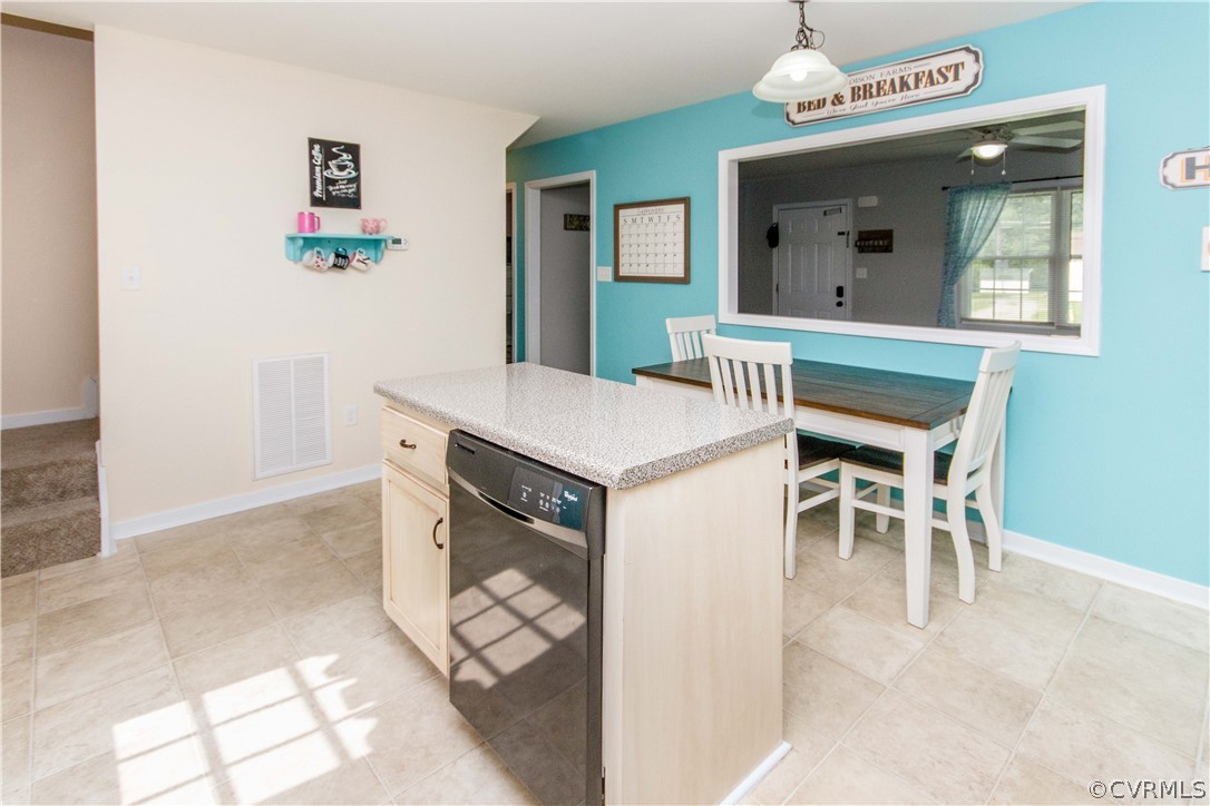 24711 River Road Petersburg, VA 23803 - Photo 8 of 25 Gallery Image 8