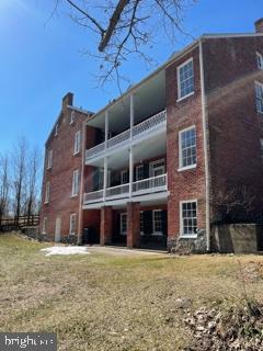 412 Old Bachmans Valley Road Westminster, MD 21157 - Photo 8 of 52 Angle view of porches and ground level entries