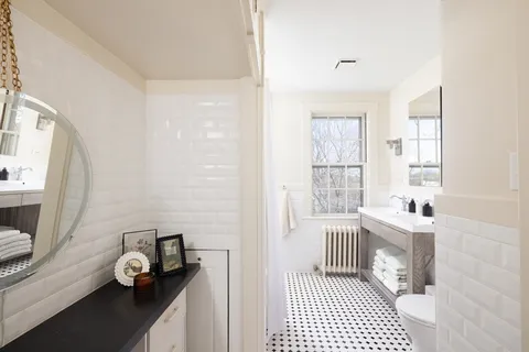 $1,999,000 | 216 Waverley Avenue, Newton, MA 02458