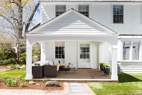$1,999,000 | 216 Waverley Avenue, Newton, MA 02458