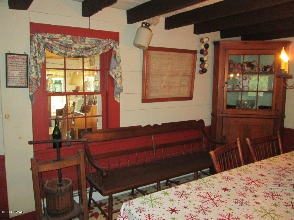 877 Welcome Lake Road Hawley, PA 18428 - Photo 21 of 78 DINING AREA