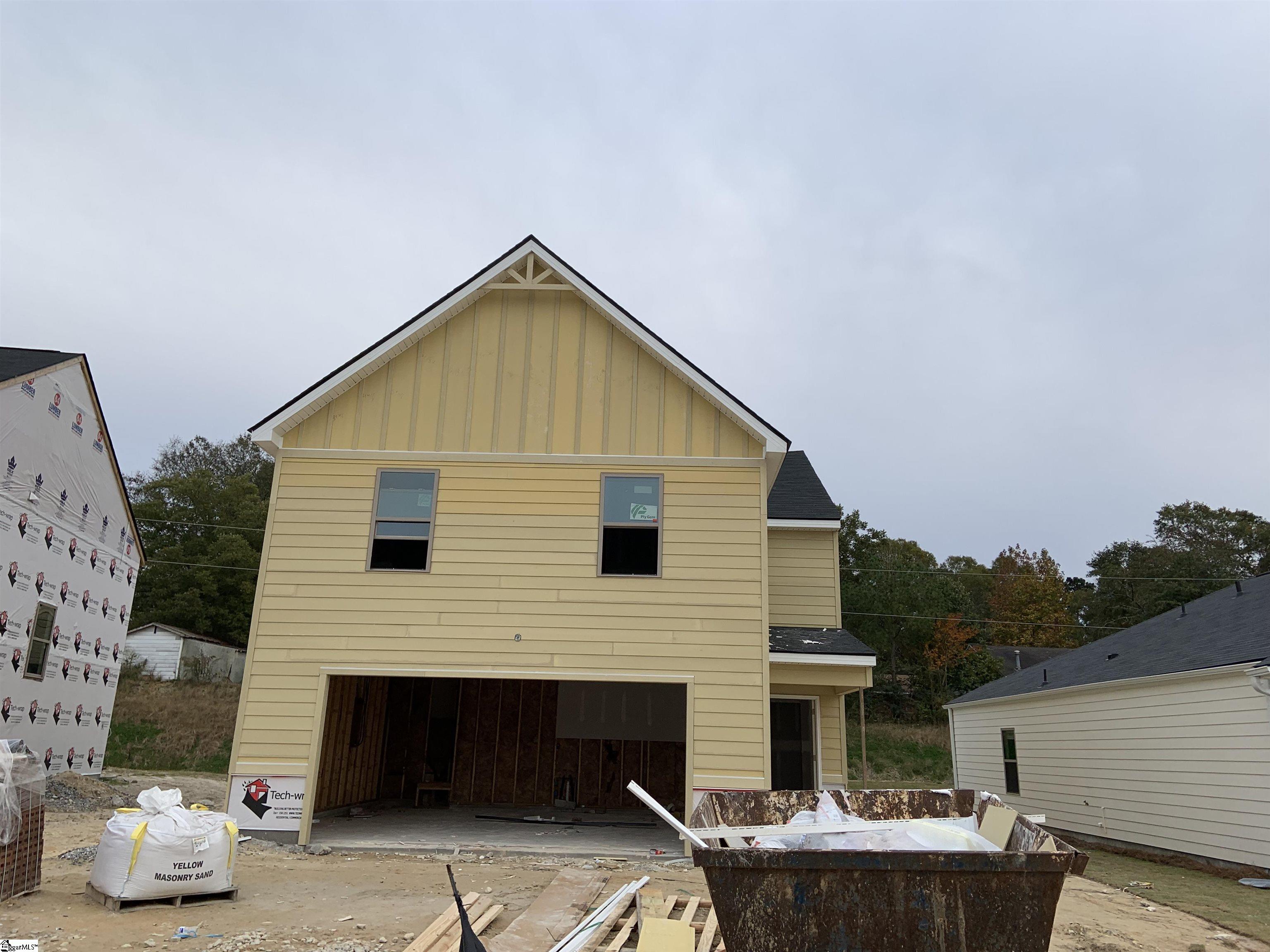 207 Sunningston Court Fountain Inn, SC 29644 - Photo 1 of 8 Gallery Image 1