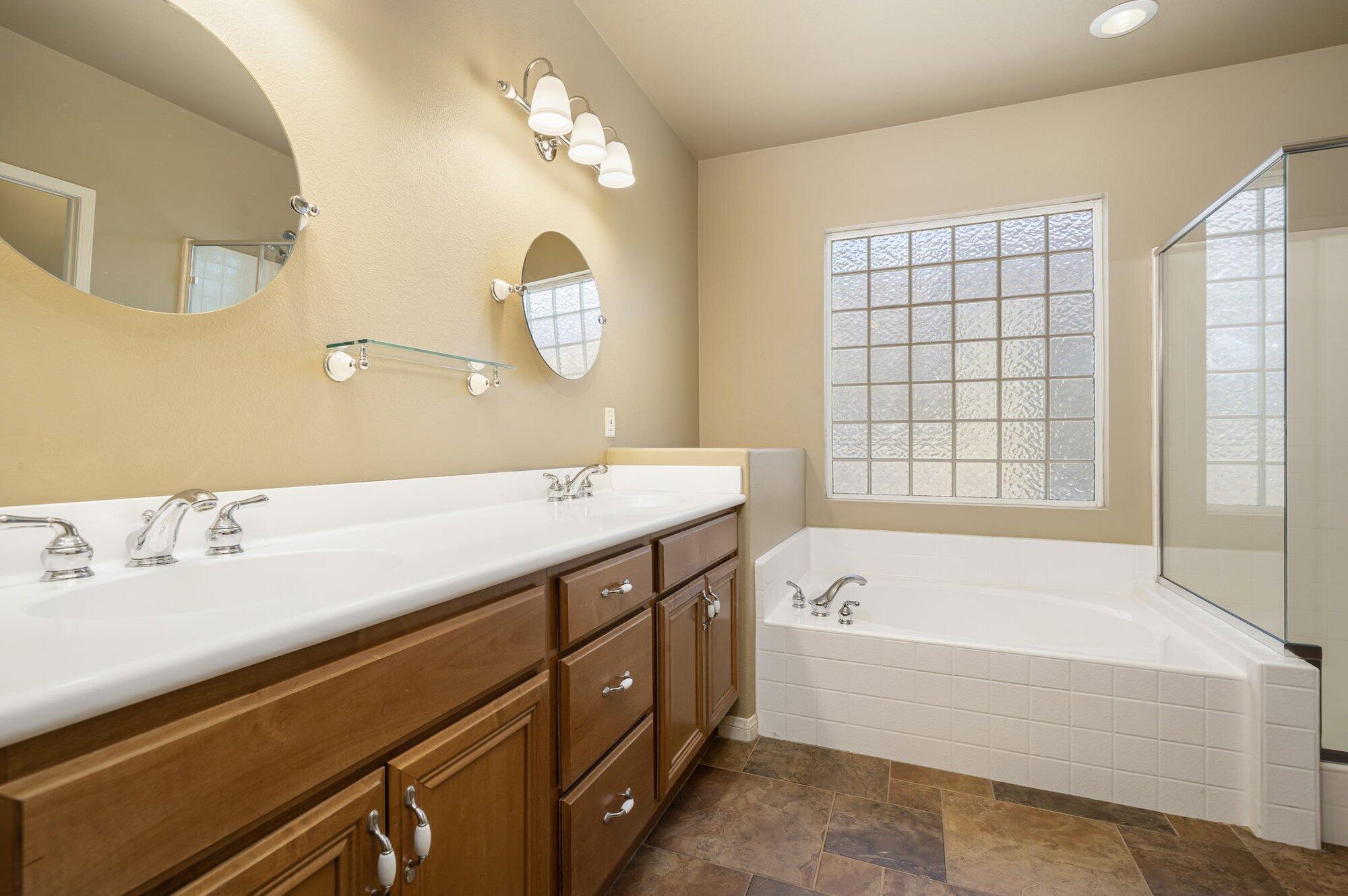 82117 Keitel Lane Indio, CA 92201 - Photo 14 of 43 23-custom-SDKeitel_OPMG_0425_028