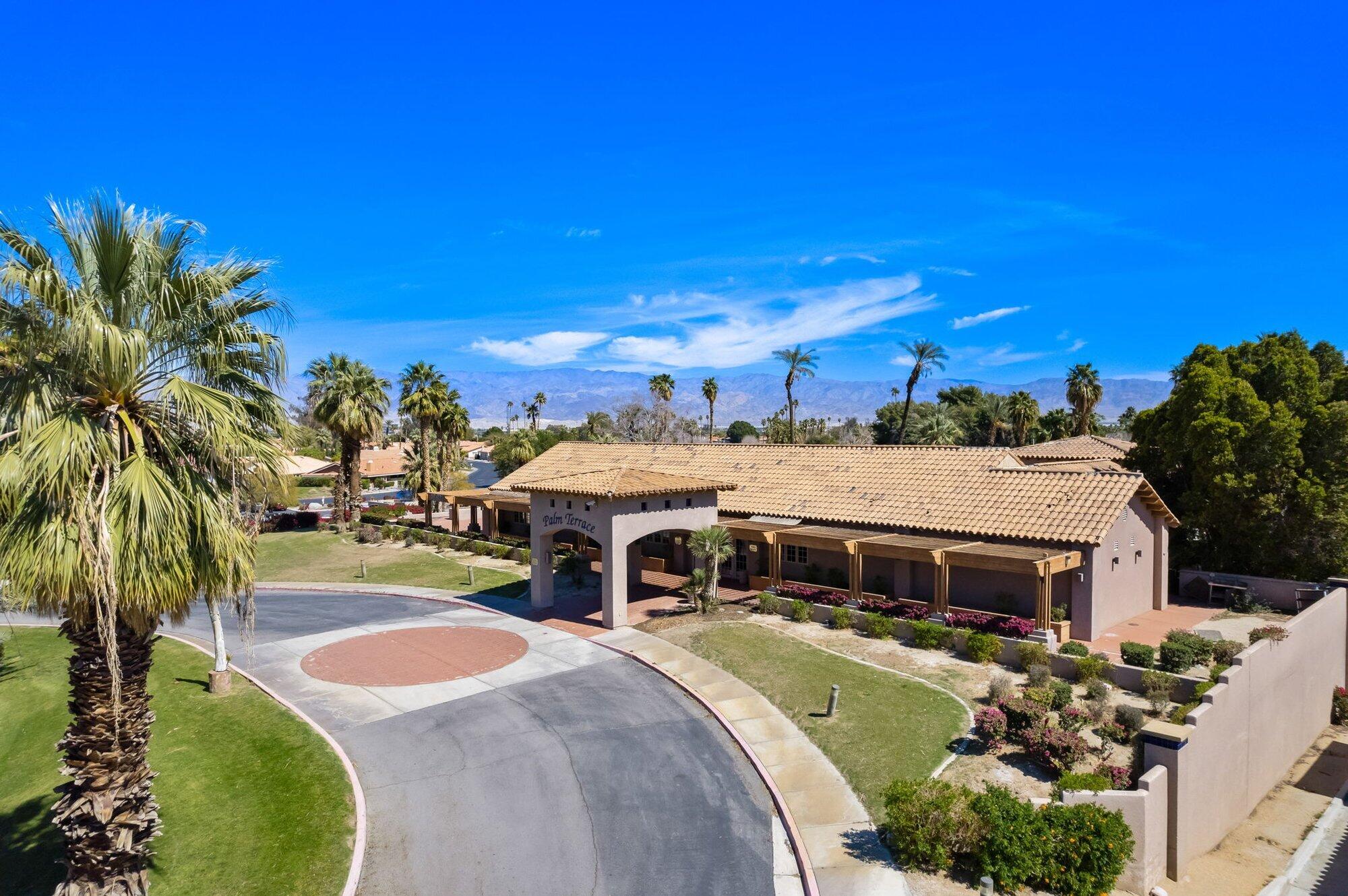 82117 Keitel Lane Indio, CA 92201 - Photo 38 of 43 45-custom-8-print-47-print-KUDelano_2023