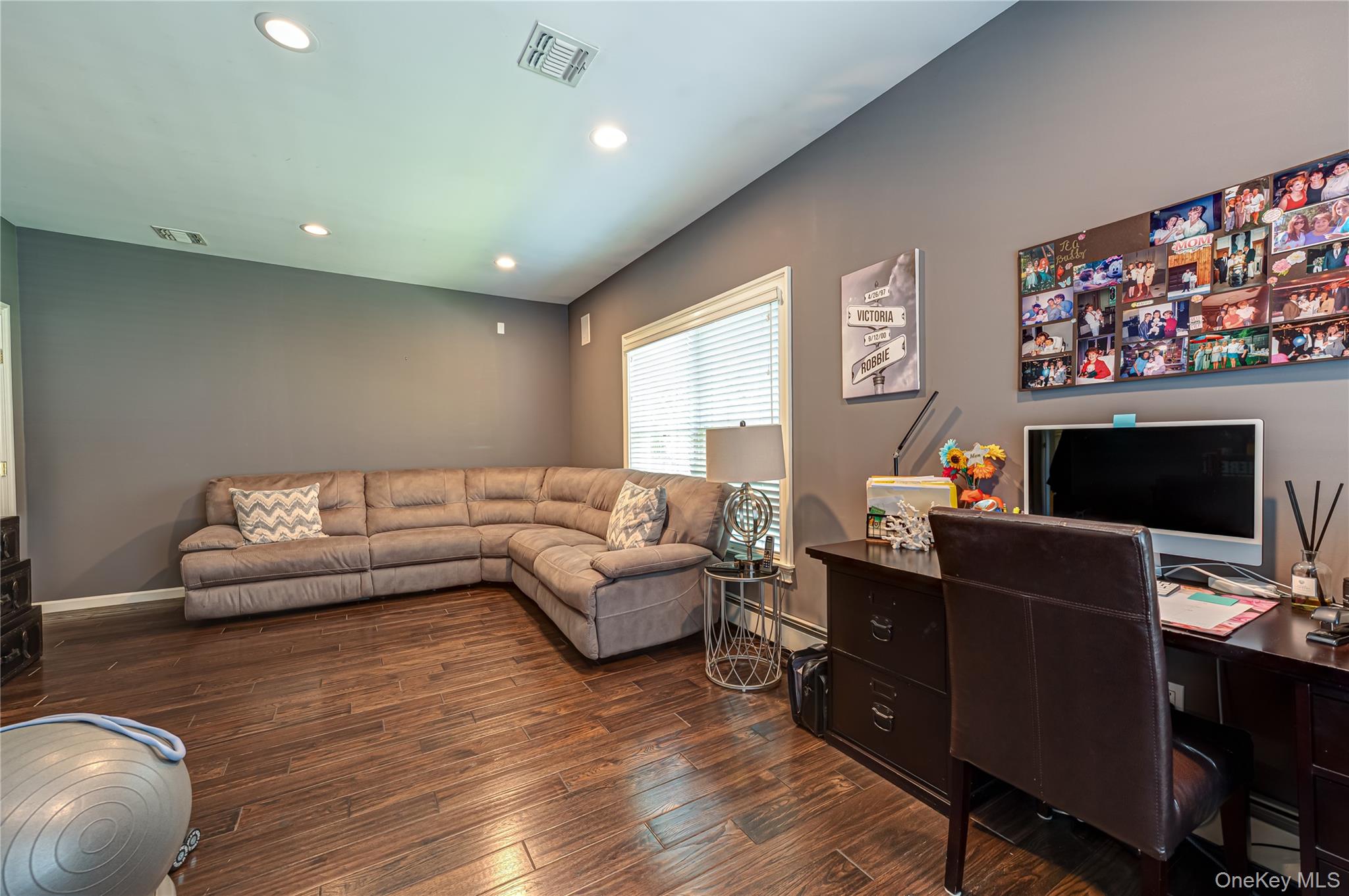 67 Sunny Road St. James, NY 11780 - Photo 22 of 50