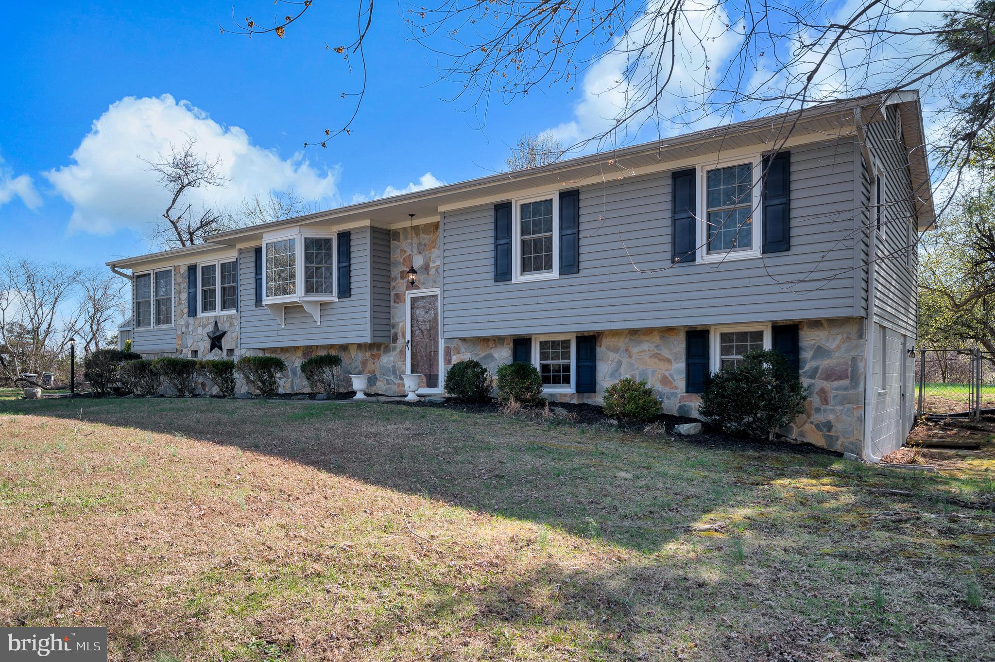 48 Belle Plains Road Fredericksburg, VA 22405 - Photo 5 of 51 a front view of a house with a yard