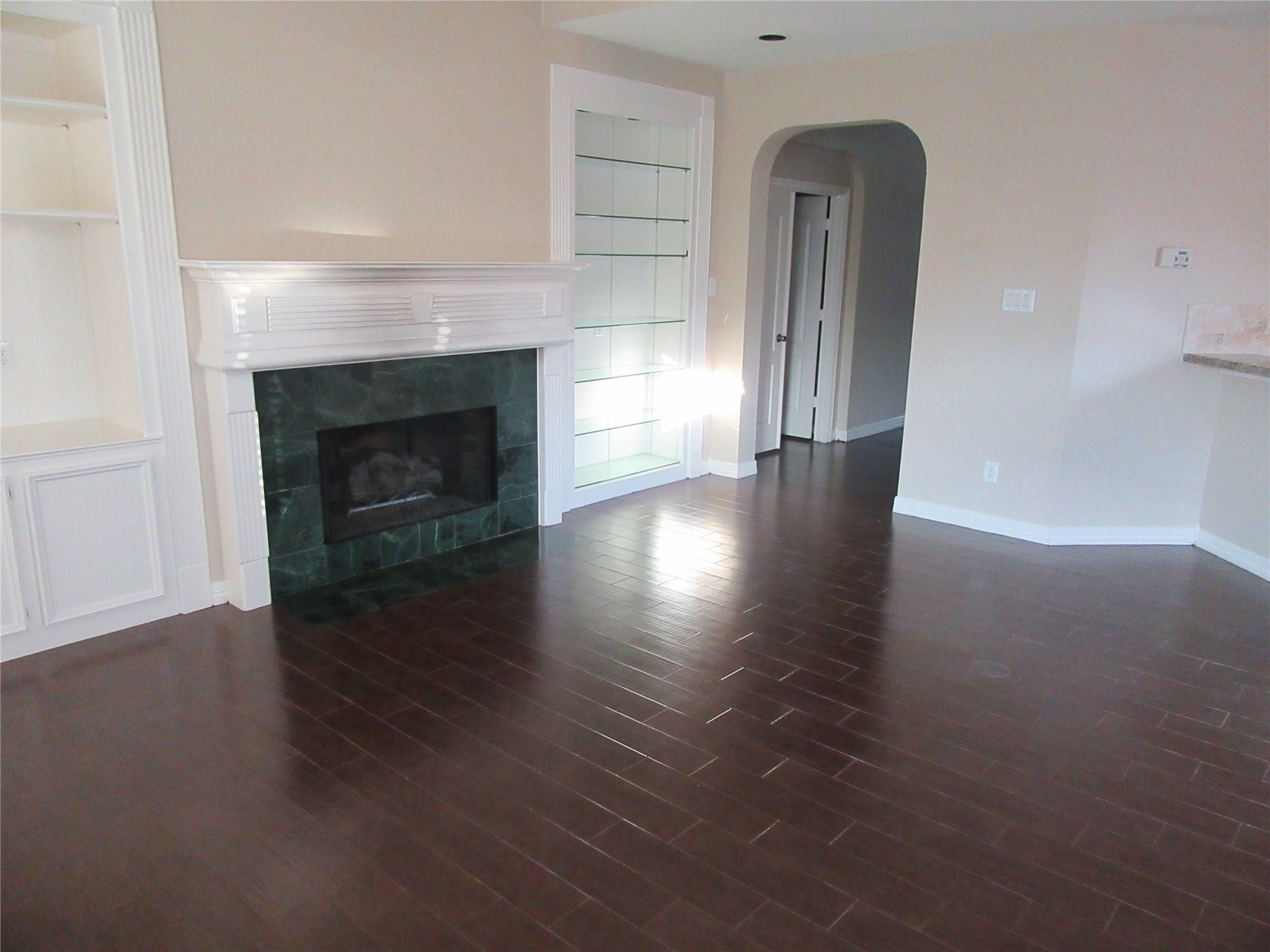 914 Ivory Ridge Lane Houston, TX 77094 - Photo 8 of 50