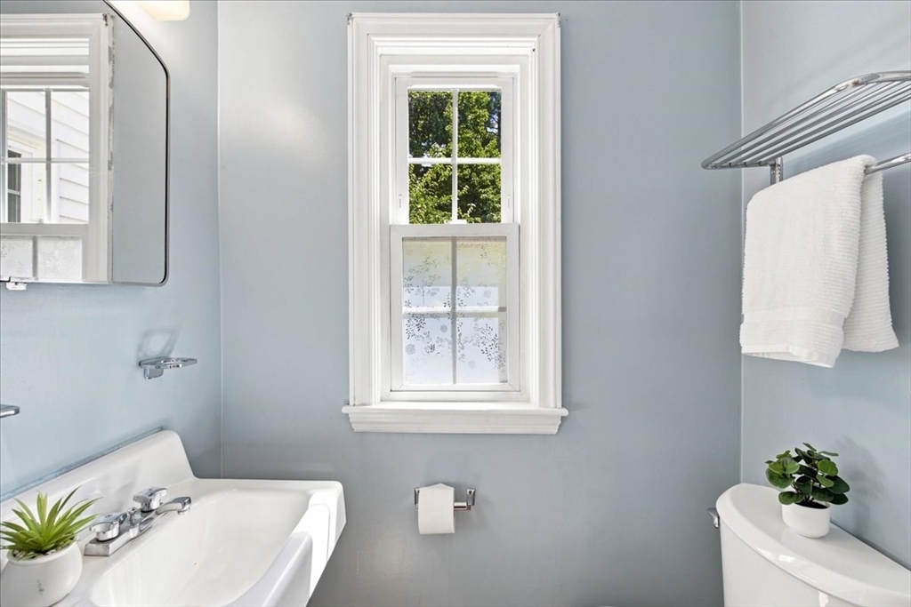 293 Main Street Walpole, MA 02081 - Photo 15 of 42 Gallery Image 15
