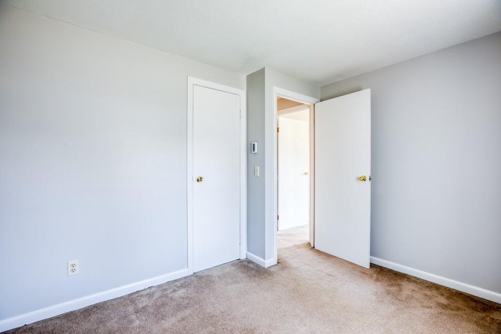 52 Aspen Road Springfield, MA 01128 - Photo 17 of 28