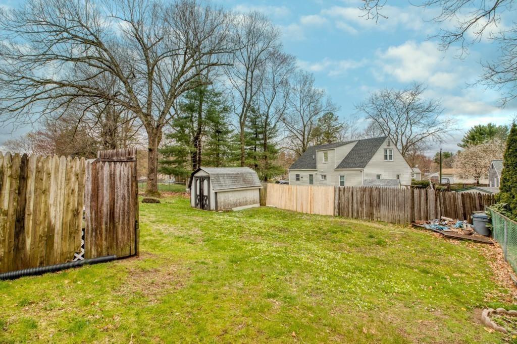52 Aspen Road Springfield, MA 01128 - Photo 26 of 28