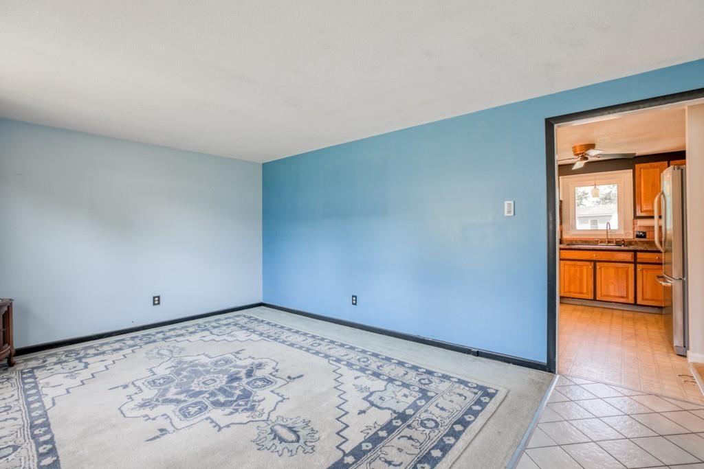 52 Aspen Road Springfield, MA 01128 - Photo 10 of 28