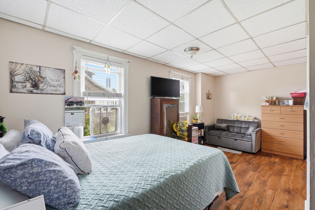 585 County Street Taunton, MA 02780 - Photo 17 of 41