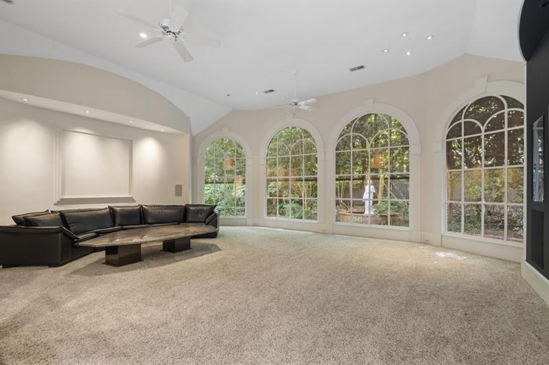 1120 Heards Ferry Road Northwest Sandy Springs, GA 30328 - Photo 16 of 50