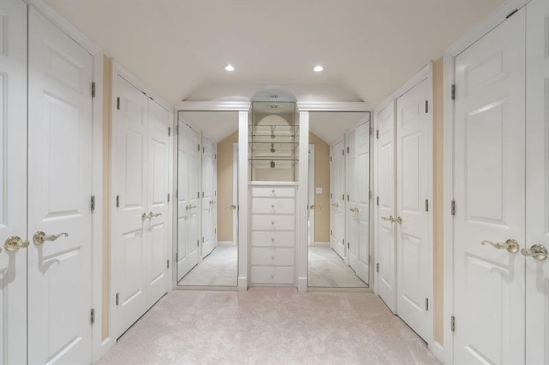 1120 Heards Ferry Road Northwest Sandy Springs, GA 30328 - Photo 26 of 50 a view of a bathroom with closet area