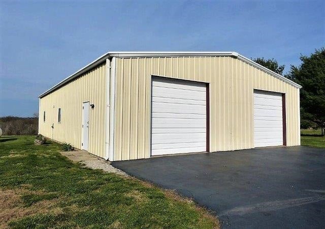 426 Bayles Road Glasgow, KY 42141 - Photo 27 of 32 Gallery Image 27