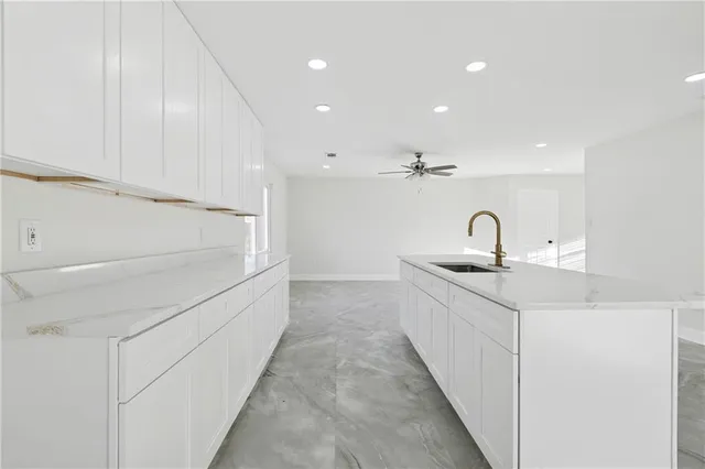 $239,900 | 3172 Sweet Gum Drive, Harvey, LA 70058