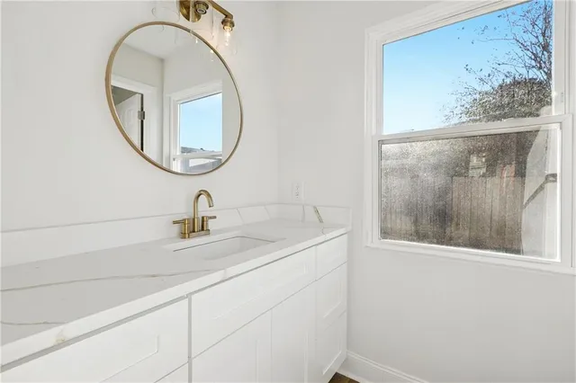 $239,900 | 3172 Sweet Gum Drive, Harvey, LA 70058