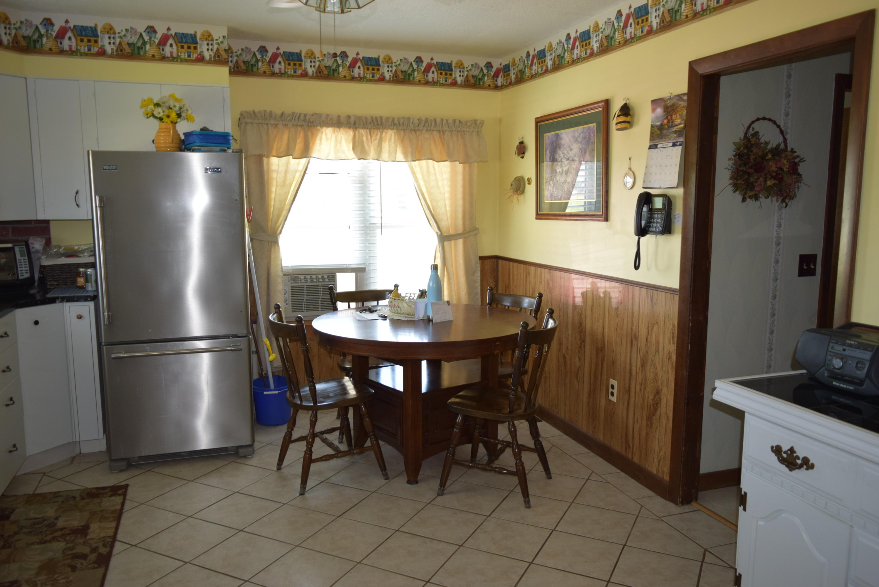 2696 Hotel Road Auburn, ME 04210 - Photo 16 of 18 16-kitchen n