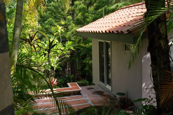 $2,250,000 | 715 North Honokala Road, Haiku, HI 96708