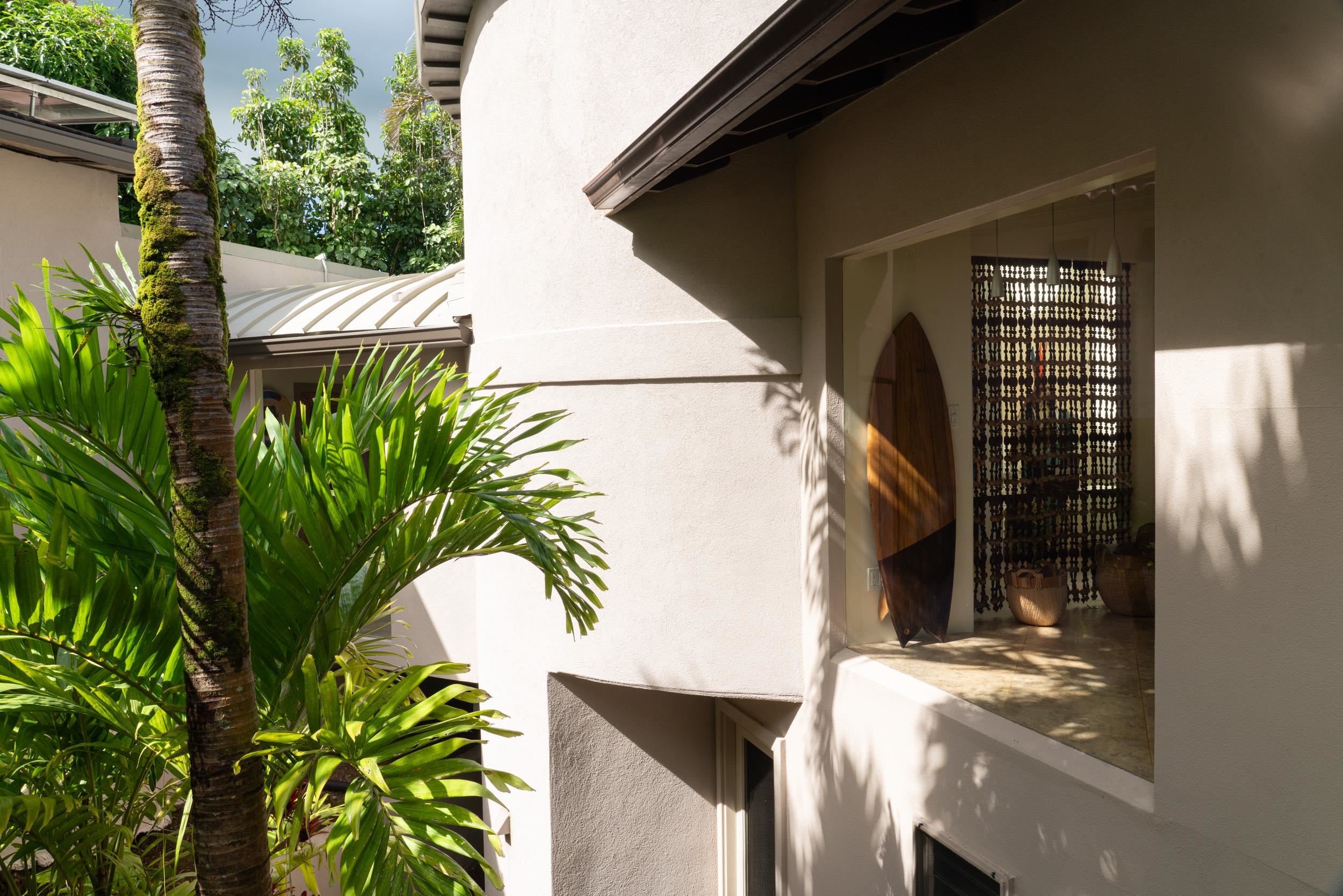715 North Honokala Road Haiku, HI 96708 - Photo 8 of 50 a view of entryway