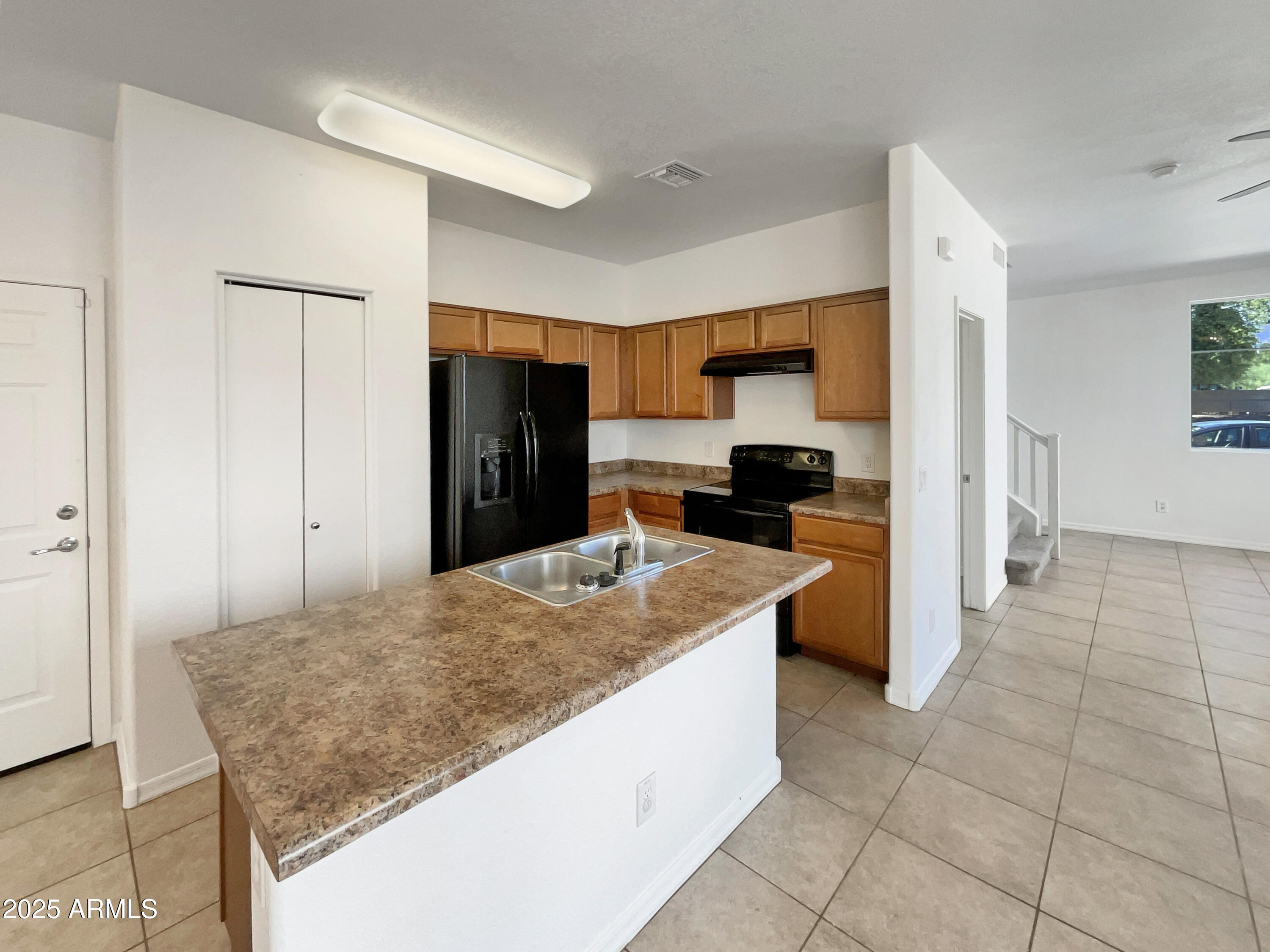 1415 East Chipman Road Phoenix, AZ 85040 - Photo 6 of 22 listing_5