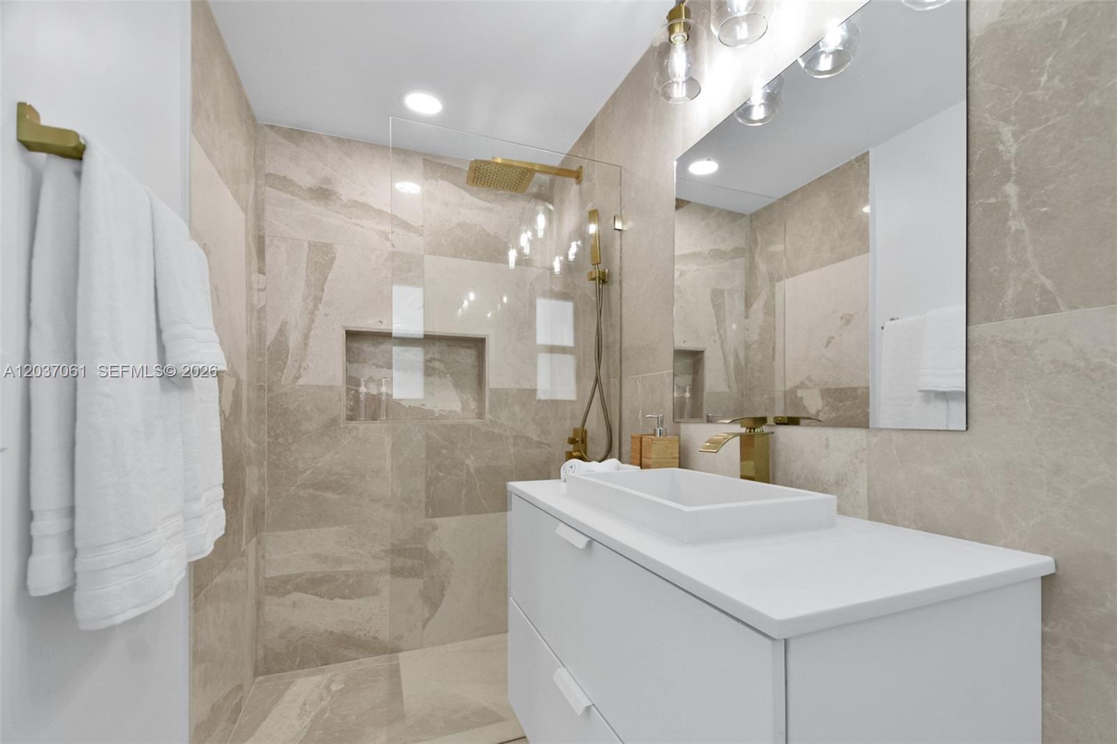 2195 Southwest 25th Terrace Miami, FL 33133 - Photo 39 of 86