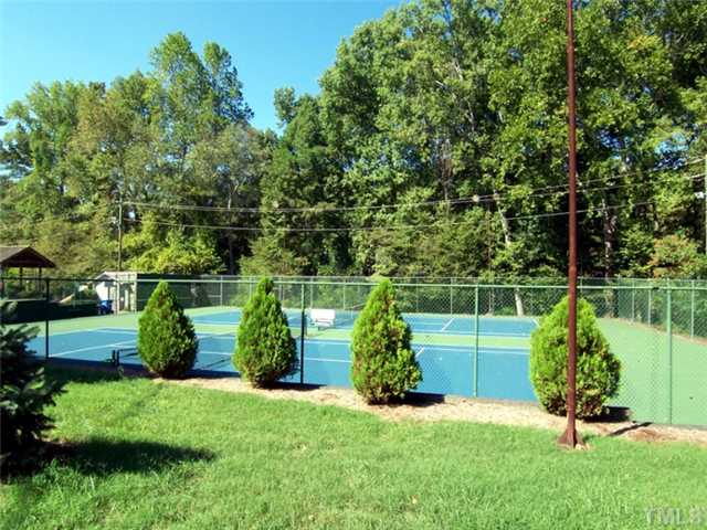 4920 Brookhurst Place Raleigh, NC 27609 - Photo 23 of 24